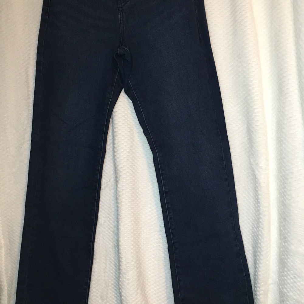 Levi dark blue jeans